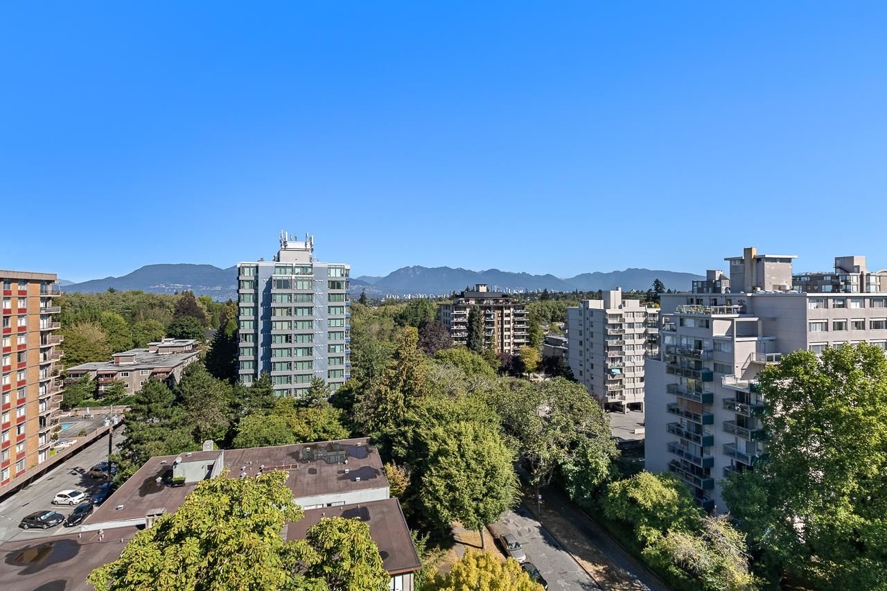 Main Photo: 1101 5555 YEW Street in Vancouver: Kerrisdale Condo for sale in "CARLTON TOWERS" (Vancouver West)  : MLS®# R2723193