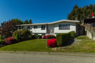 Photo 2: 34837 BRIENT Drive in Mission: Hatzic House for sale : MLS®# R2061032