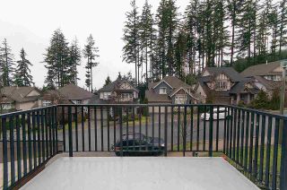 Photo 11: 19 55 HAWTHORN DRIVE in Port Moody: Heritage Woods PM Townhouse for sale : MLS®# R2048256