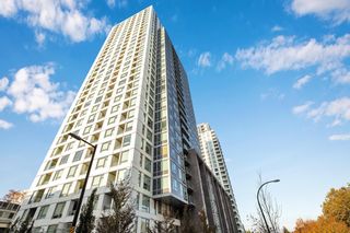 Photo 2: 1116 5665 BOUNDARY Road in Vancouver: Collingwood VE Condo for sale in "Wall Centre Central Park" (Vancouver East)  : MLS®# R2737929