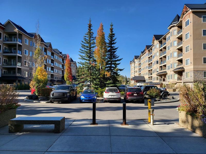 FEATURED LISTING: 226 - 20 Discovery Ridge Close Southwest Calgary