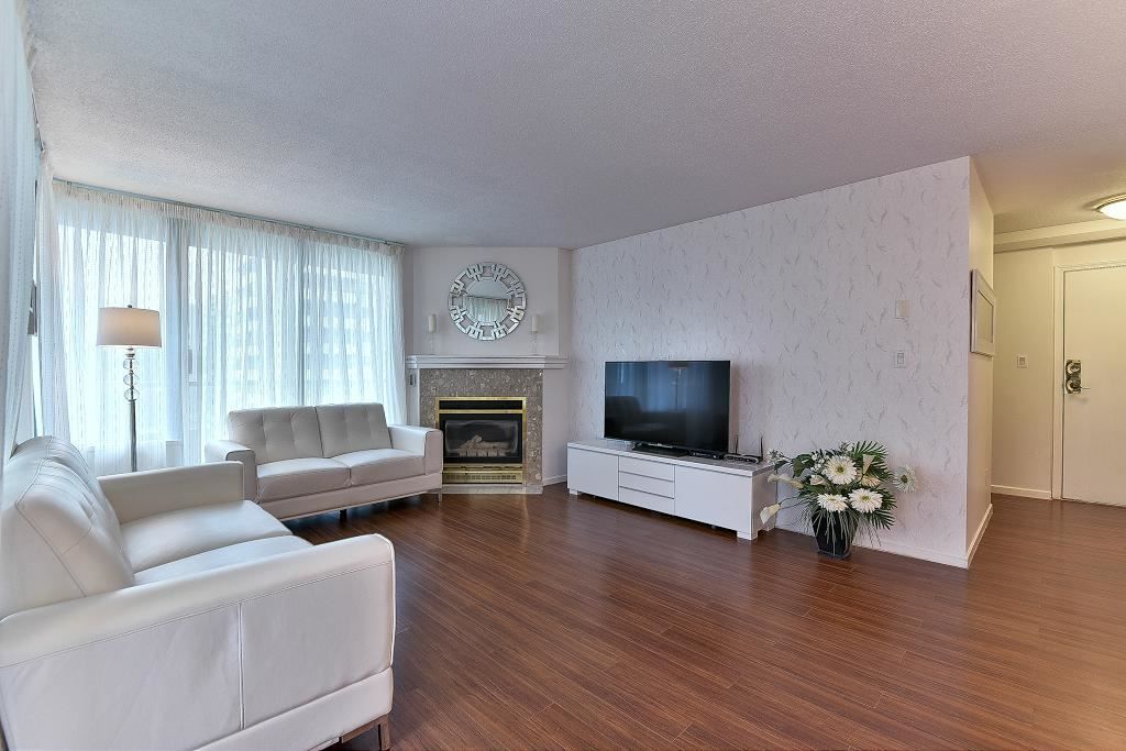 Photo 9: Photos: 820 7288 ACORN Avenue in Burnaby: Highgate Condo for sale in "THE DUNHILL" (Burnaby South)  : MLS®# R2120108