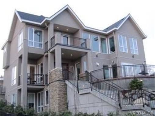 Photo 1: Photos: 3720 Arbutus Ridge in VICTORIA: SE Ten Mile Point House for sale (Saanich East)  : MLS®# 722979