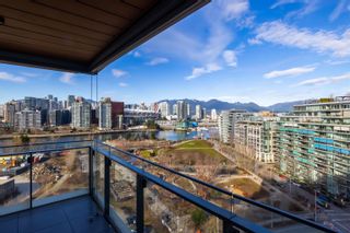 Photo 3: 1307 1768 COOK Street in Vancouver: False Creek Condo for sale in "AVENUE ONE" (Vancouver West)  : MLS®# R2852126