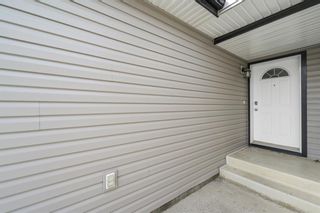 Photo 2: 27 102 Canoe Square SW: Airdrie Row/Townhouse for sale : MLS®# A1208701