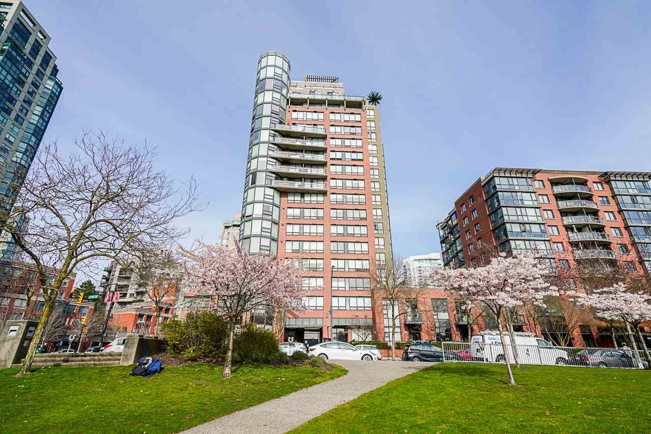 Main Photo: 2A 199 DRAKE Street in Vancouver: Yaletown Condo for sale in "Concordia I" (Vancouver West)  : MLS®# R2569855