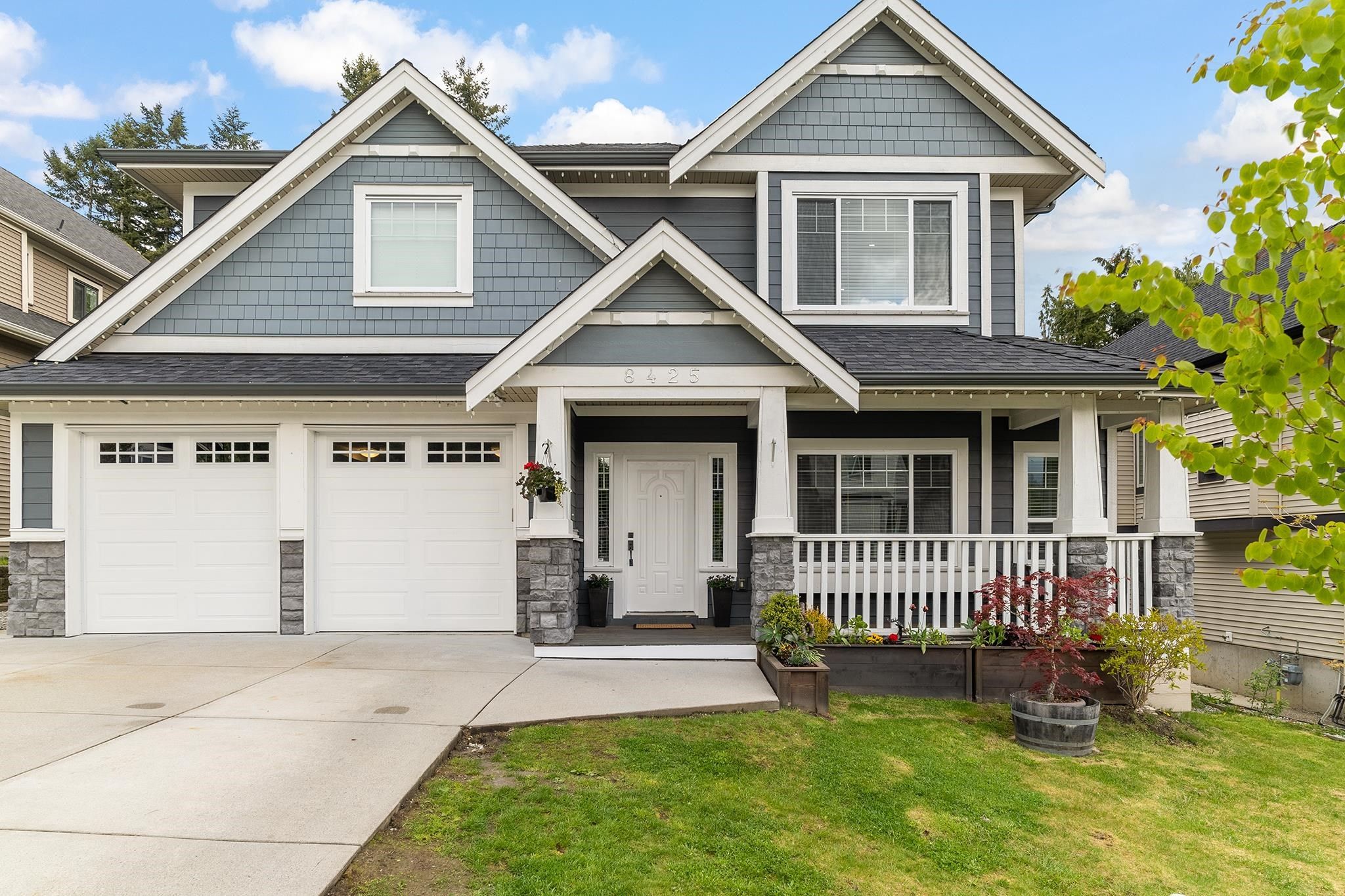 Main Photo: 8425 GRASSICK Street in Mission: Mission BC House for sale : MLS®# R2716894