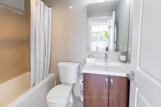 Photo 17: 715 2 Old Mill Drive in Toronto: High Park-Swansea Condo for sale (Toronto W01)  : MLS®# W8253572