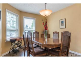 Photo 8: 3 1968 Cultra Ave in SAANICHTON: CS Saanichton Row/Townhouse for sale (Central Saanich)  : MLS®# 711060