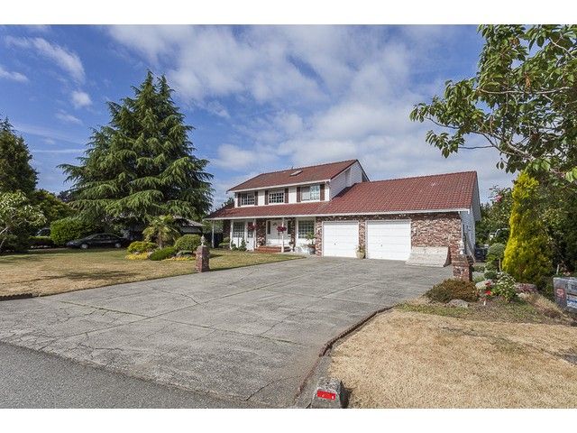 Main Photo: 2263 129 Street in Surrey: Elgin Chantrell House for sale in "Ocean Park Terrace" (South Surrey White Rock)  : MLS®# F1443949