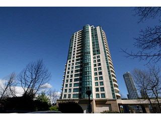 Photo 1: 2004 5833 WILSON Avenue in Burnaby: Central Park BS Condo for sale in "Paramount 1" (Burnaby South)  : MLS®# R2427426