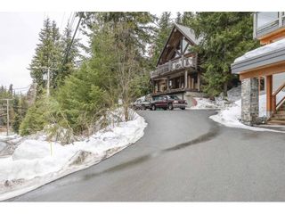 Photo 2: 3108 PANORAMA Ridge in Whistler: Brio House for sale in "BRIO" : MLS®# R2652086