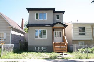 Photo 1: 623 Simcoe Street in Winnipeg: House for sale : MLS®# 202304270
