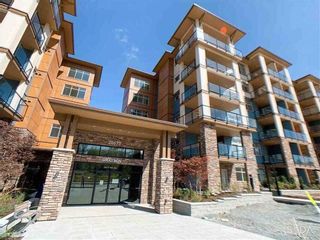 Photo 1: 308 20673 78 AVENUE in Langley: Apartment/Condo for sale : MLS®# R2498203