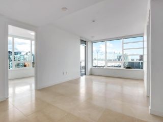 Photo 4: 1802 885 CAMBIE Street in Vancouver: Downtown VW Condo for sale in "The Smithe" (Vancouver West)  : MLS®# R2752611