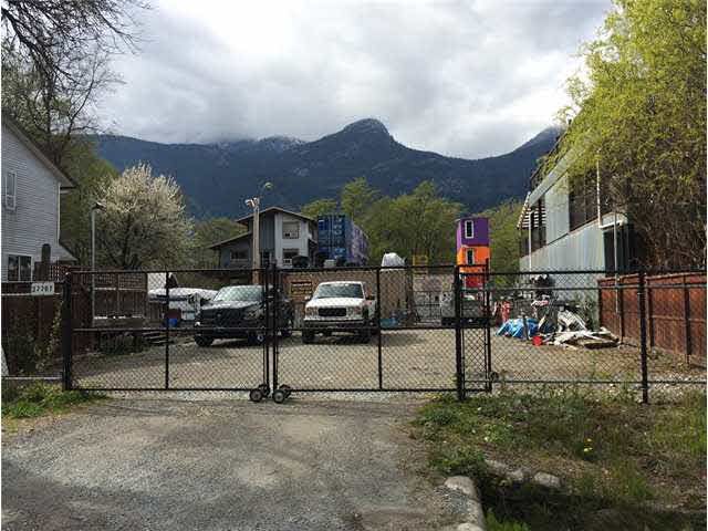 Main Photo: 37707 SECOND Avenue in Squamish: Downtown SQ Commercial for sale : MLS®# V4044244