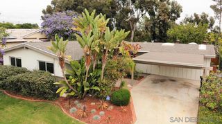 Photo 2: CLAIREMONT House for sale : 4 bedrooms : 3935 Mount Everest Blvd in San Diego