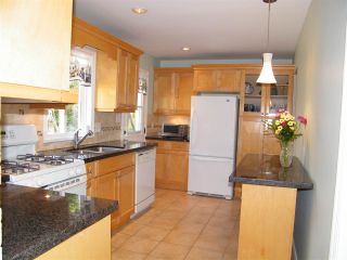Photo 3: 5621 KEITH Street in Burnaby: South Slope House for sale (Burnaby South)  : MLS®# R2059166