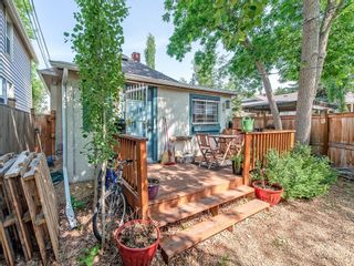 Photo 3: 809 1 Avenue NW in Calgary: Sunnyside Detached for sale : MLS®# C4189649