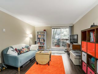 Photo 3: 101 1550 BARCLAY Street in Vancouver: West End VW Condo for sale in "The Barclay" (Vancouver West)  : MLS®# R2035048