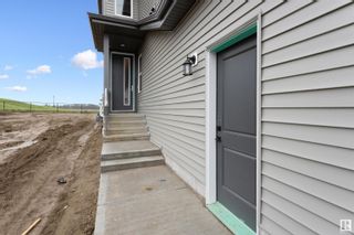 Photo 3: 1042 GOLDFINCH Way in Edmonton: Zone 59 House for sale : MLS®# E4299763