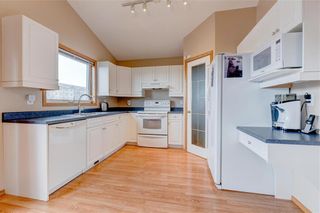 Photo 7: 223 Craigmohr Drive in Winnipeg: Richmond West Residential for sale (1S)  : MLS®# 202205345