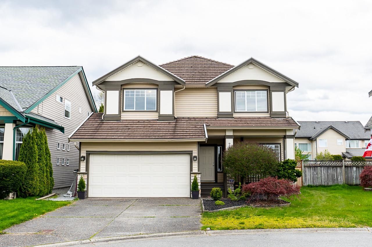 Main Photo: 2766 LURIO Crescent in Port Coquitlam: Riverwood House for sale : MLS®# R2773150