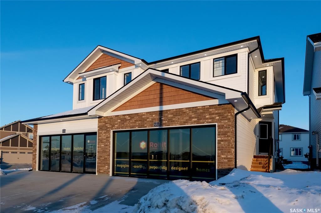 Main Photo: 404 Myles Heidt Manor in Saskatoon: Aspen Ridge Residential for sale : MLS®# SK926106