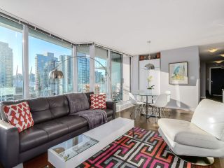 Photo 8: 2305 689 ABBOTT Street in Vancouver: Downtown VW Condo for sale (Vancouver West)  : MLS®# R2014784