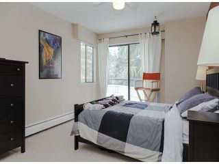 Photo 8: 204 1544 FIR Street: White Rock Condo for sale in "JUNIPER ARMS" (South Surrey White Rock)  : MLS®# F1412897