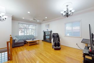 Photo 4: 2782 E PENDER Street in Vancouver: Renfrew VE House for sale (Vancouver East)  : MLS®# R2767137