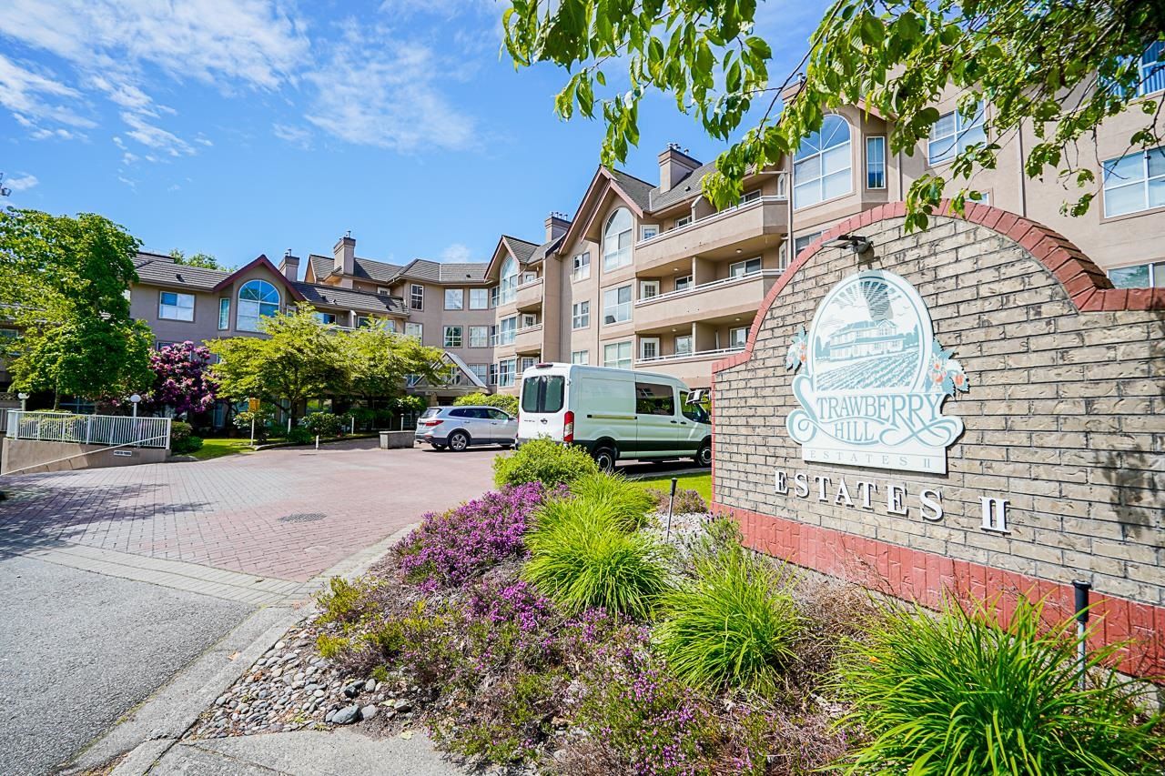 Main Photo: 407 7435 121A Street in Surrey: West Newton Condo for sale in "STRAWBERRY HILL ESTATES" : MLS®# R2719172