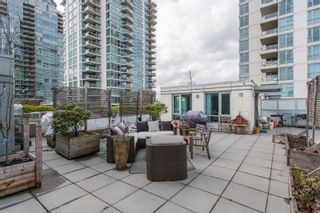 Photo 1: 306 125 MILROSS Avenue in Vancouver: Mount Pleasant VE Condo for sale in "Creekside" (Vancouver East)  : MLS®# R2244749