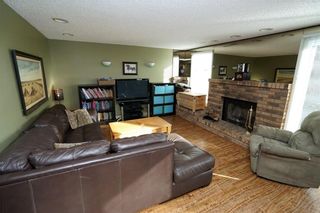 Photo 11: 64 STRATHCONA Close SW in Calgary: Strathcona Park House for sale : MLS®# C4142880