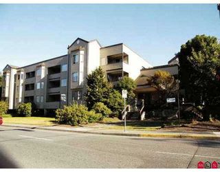 Photo 1: 313 5294 204TH ST in Langley: Langley City Condo for sale in "WATERS EDGE" : MLS®# F2615588