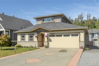 Photo 1: 3440 Hopwood Pl in Colwood: Co Latoria House for sale : MLS®# 842417