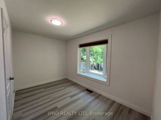 Photo 8: 53 Lindsay Avenue in Newmarket: Bristol-London House (Bungalow) for lease : MLS®# N8484046