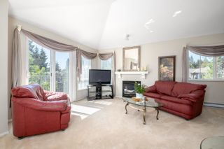 Main Photo: 401 1150 E 29TH Street in North Vancouver: Lynn Valley Condo for sale in "HIGHGATE" : MLS®# R2724442