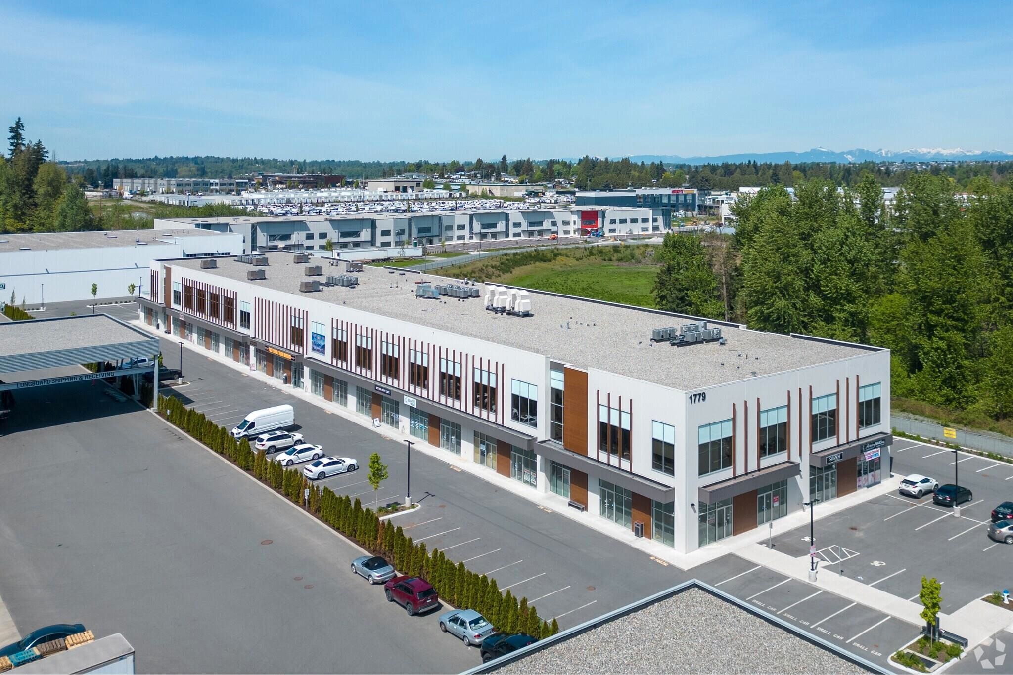 Main Photo: 124 1779 CLEARBROOK Road in Abbotsford: Poplar Office for lease in "Gill Park Plaza" : MLS®# C8053422