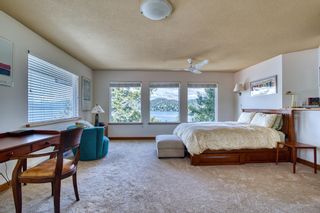 Photo 17: 384 SKYLINE Drive in Gibsons: Gibsons & Area House for sale (Sunshine Coast)  : MLS®# R2757655