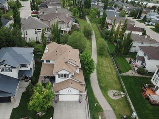 Photo 1: 244 COVE Drive: Chestermere Detached for sale : MLS®# C4301178