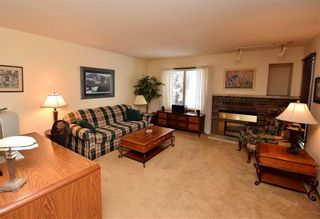 Photo 5: 70 Lake Grove Bay in Winnipeg: Waverley Heights Residential for sale (1L)  : MLS®# 202329183