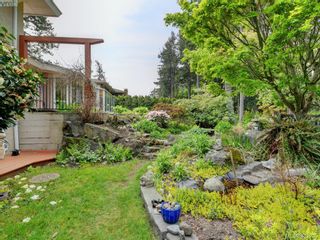 Photo 2: 4540 Pheasantwood Terr in VICTORIA: SE Broadmead House for sale (Saanich East)  : MLS®# 817353