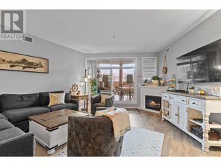 Photo 2: 1088 Sunset Drive Unit# 331 in Kelowna: House for sale : MLS®# 10311337