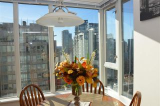 Photo 5: 1708 1001 RICHARDS Street in Vancouver: Downtown VW Condo for sale in "MIRO" (Vancouver West)  : MLS®# R2135390