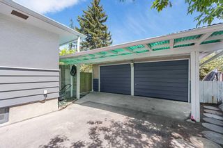 Photo 4: 68 Hallbrook Place SW in Calgary: Haysboro Detached for sale : MLS®# A2141749