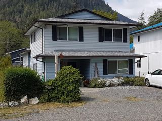 Photo 1: 404 Alpine View Dr in Tahsis: NI Tahsis/Zeballos House for sale (North Island)  : MLS®# 932886