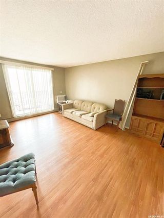 Photo 2: 13 3825 Luther Place in Saskatoon: West College Park Residential for sale : MLS®# SK906751