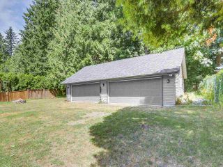Photo 19: 19957 39A Avenue in Langley: Brookswood Langley House for sale in "BROOKSWOOD" : MLS®# R2222290