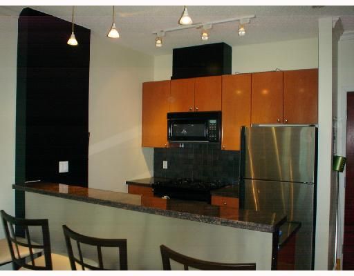 Main Photo: 202 928 RICHARDS Street in Vancouver: Downtown VW Condo for sale in "SAVOY" (Vancouver West)  : MLS®# V654619